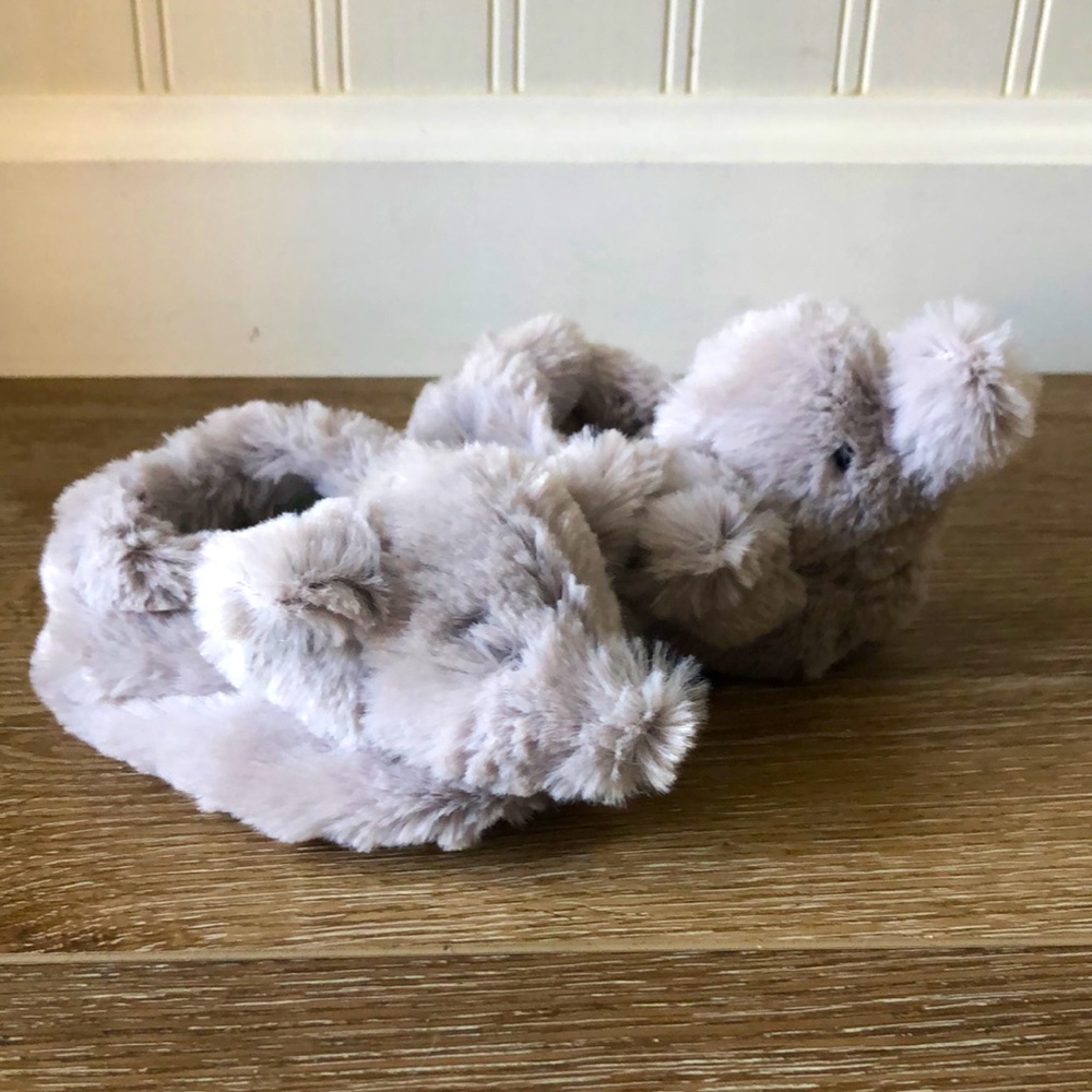 NWOT Pottery Barn Kids Elephant Slippers